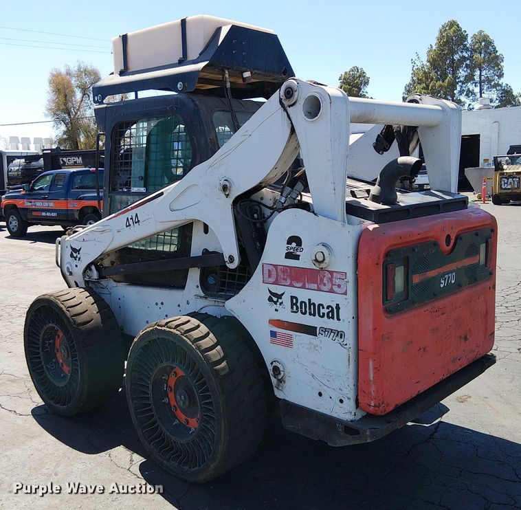 image for item EU2513 2016 Bobcat S770 skid steer loader