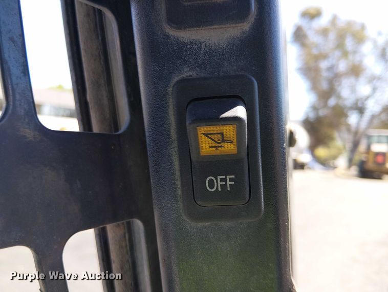 image for item EU2513 2016 Bobcat S770 skid steer loader