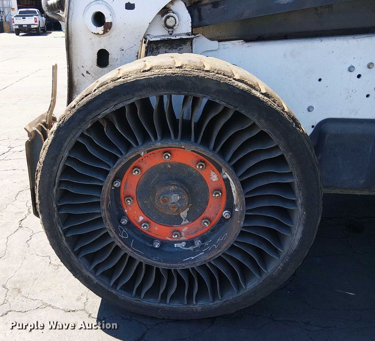 image for item EU2513 2016 Bobcat S770 skid steer loader