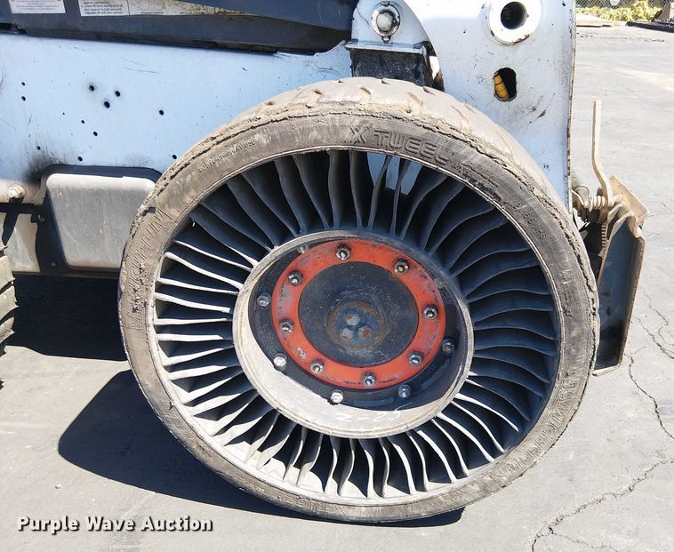 image for item EU2513 2016 Bobcat S770 skid steer loader