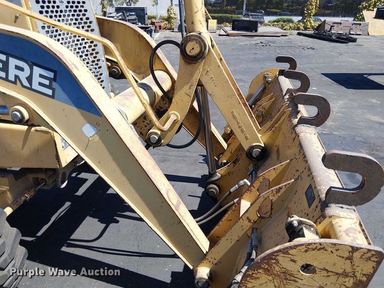 image for item EU2514 2006 John Deere 210LE landscape tractor