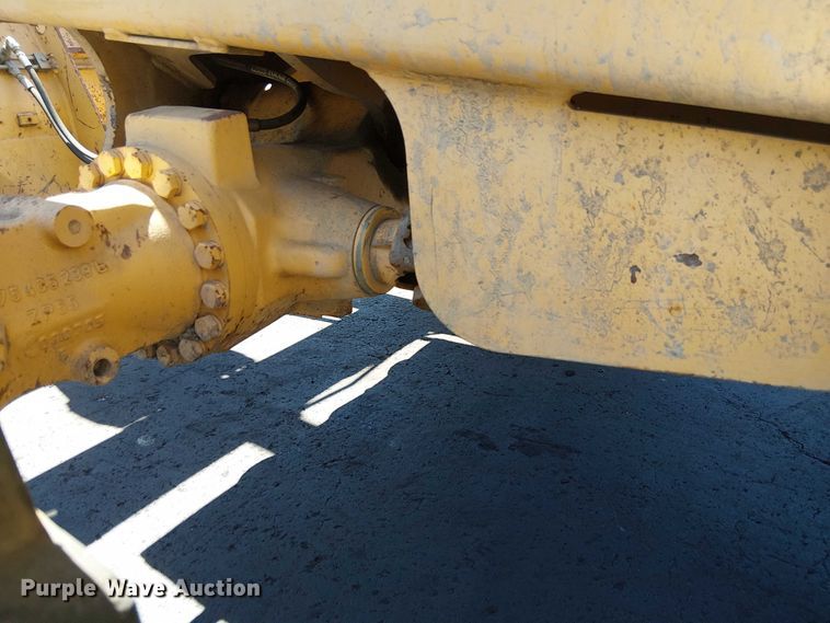 image for item EU2514 2006 John Deere 210LE landscape tractor