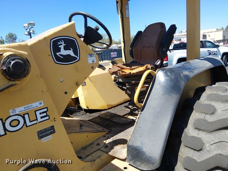 image for item EU2514 2006 John Deere 210LE landscape tractor