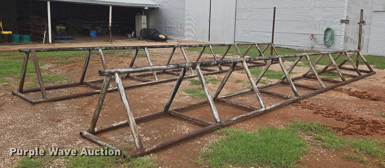 image for item EU3668 (2) pipe racks