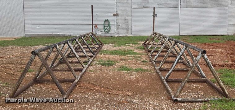 image for item EU3668 (2) pipe racks