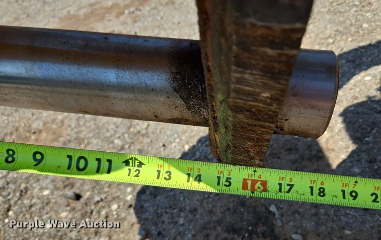 image for item EU3690 Caterpillar excavator bucket