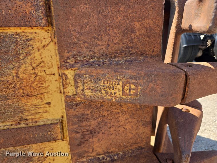 image for item EU3690 Caterpillar excavator bucket