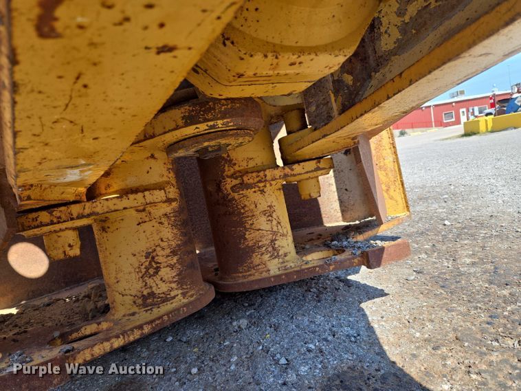 image for item EU3690 Caterpillar excavator bucket