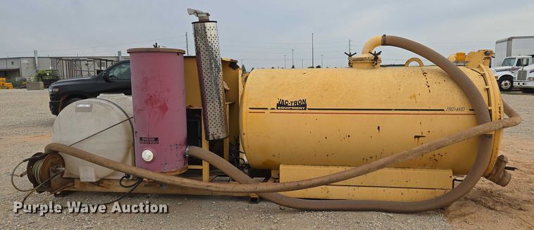 image for item EU3695 Vac-Tron PMD-800D vacuum excavator