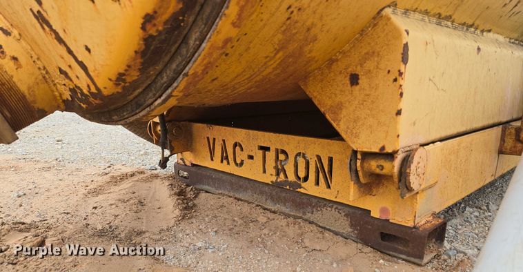 image for item EU3695 Vac-Tron PMD-800D vacuum excavator