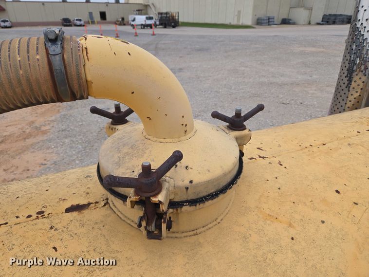 image for item EU3695 Vac-Tron PMD-800D vacuum excavator