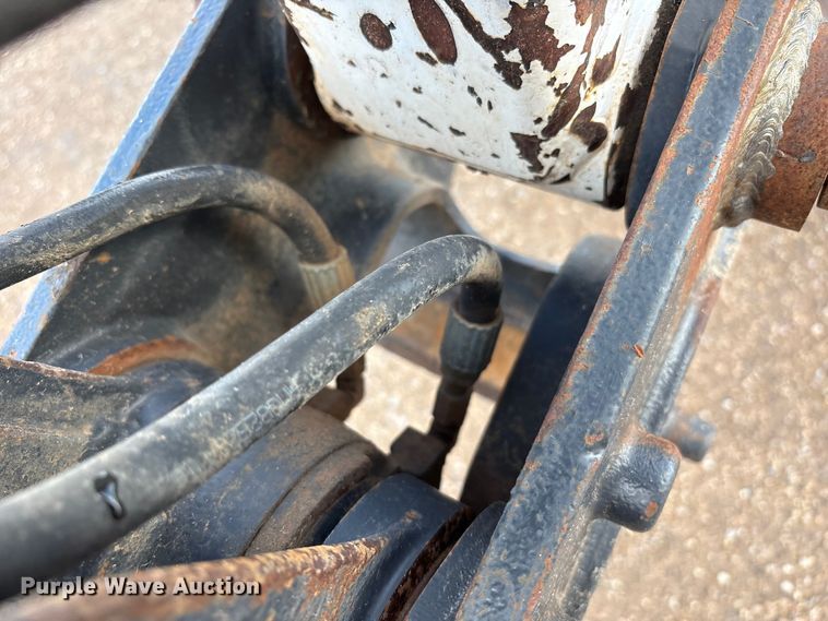 image for item EU4616 2015 Bobcat E32 mini excavator