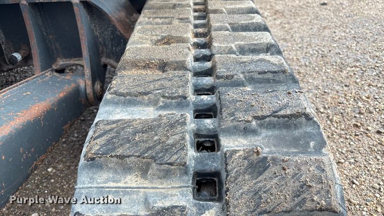 image for item EU4616 2015 Bobcat E32 mini excavator