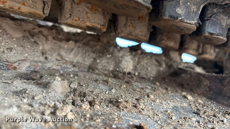 image for item EU4616 2015 Bobcat E32 mini excavator