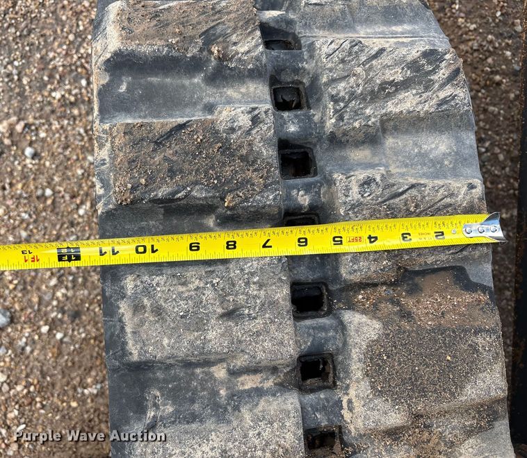 image for item EU4616 2015 Bobcat E32 mini excavator