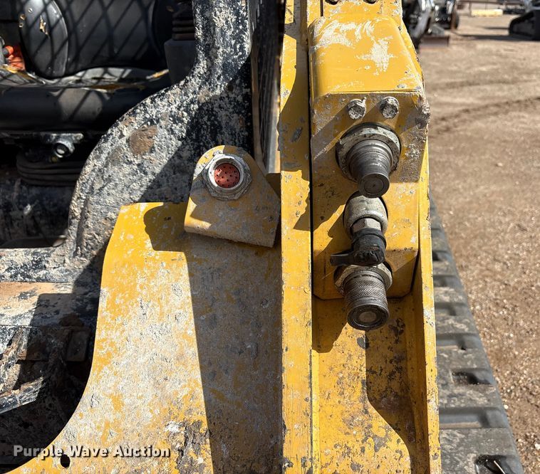 image for item EU4617 2019 Caterpillar 259D3 tracked skid steer loader