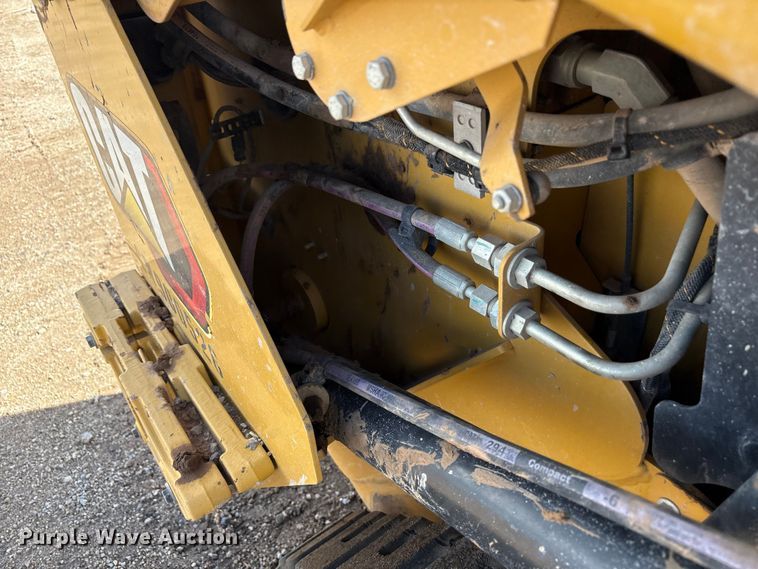 image for item EU4617 2019 Caterpillar 259D3 tracked skid steer loader