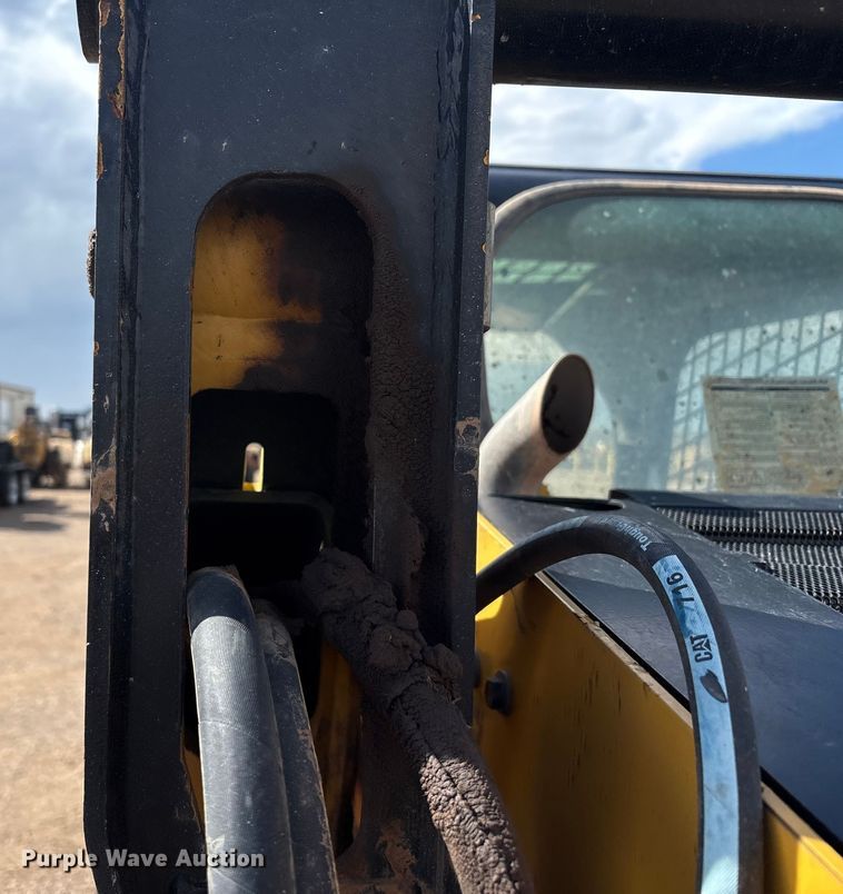 image for item EU4617 2019 Caterpillar 259D3 tracked skid steer loader