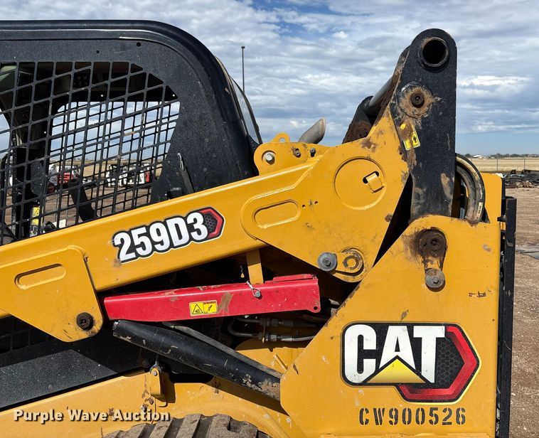image for item EU4617 2019 Caterpillar 259D3 tracked skid steer loader