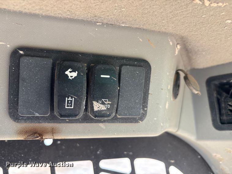 image for item EU4617 2019 Caterpillar 259D3 tracked skid steer loader