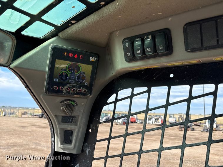 image for item EU4617 2019 Caterpillar 259D3 tracked skid steer loader