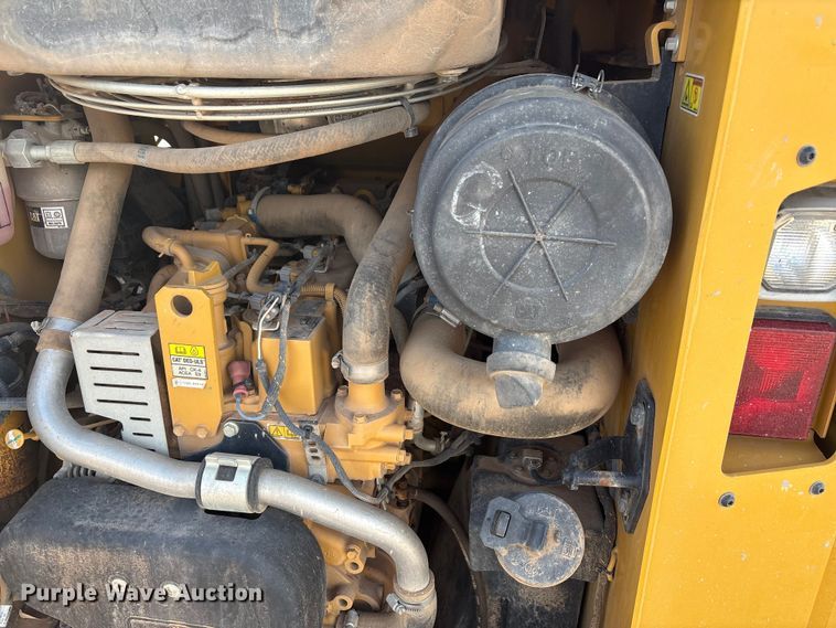 image for item EU4617 2019 Caterpillar 259D3 tracked skid steer loader