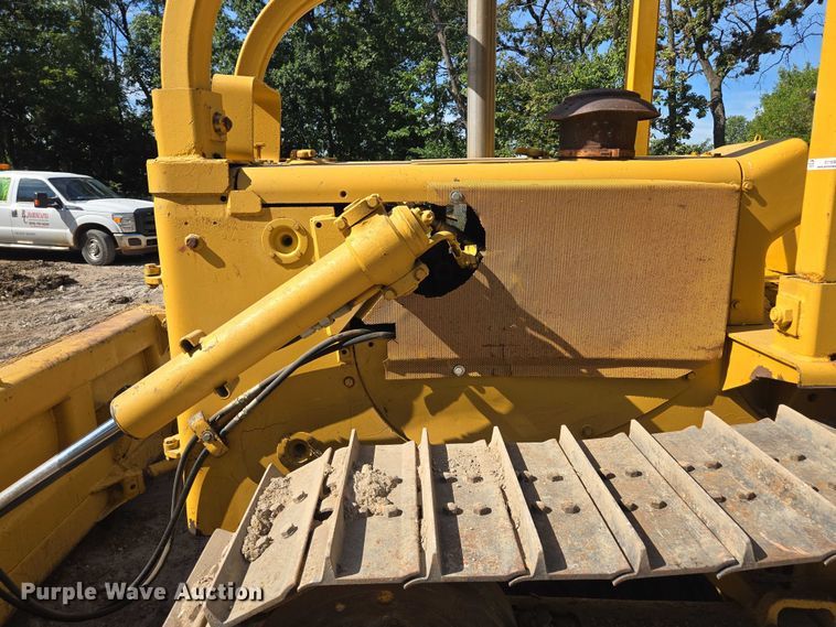 image for item EV1698 1982 Dresser TD15C dozer