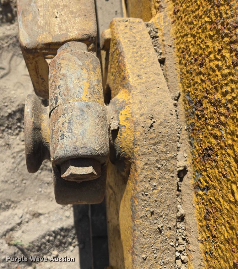 image for item EV1698 1982 Dresser TD15C dozer