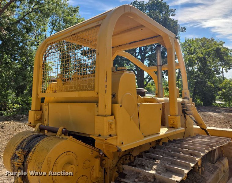 image for item EV1698 1982 Dresser TD15C dozer