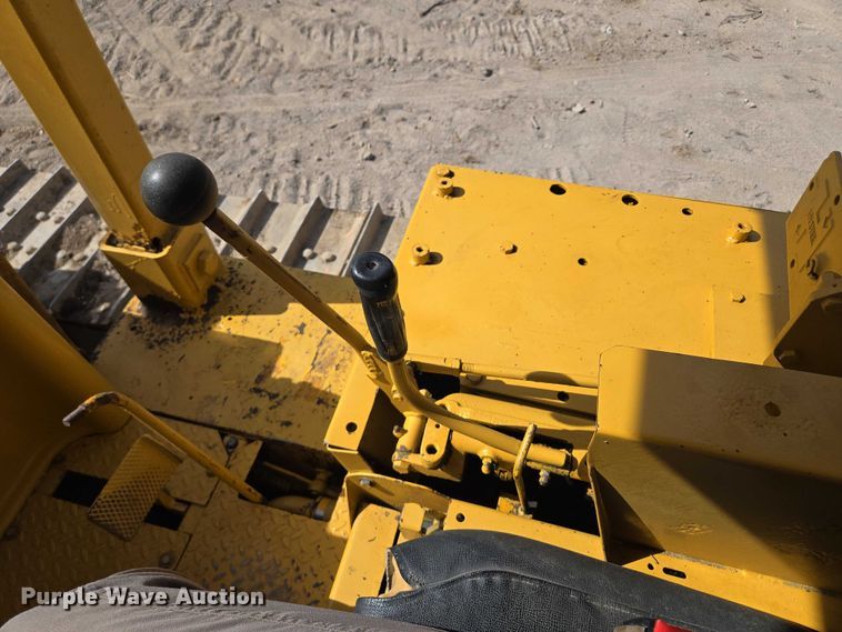 image for item EV1698 1982 Dresser TD15C dozer