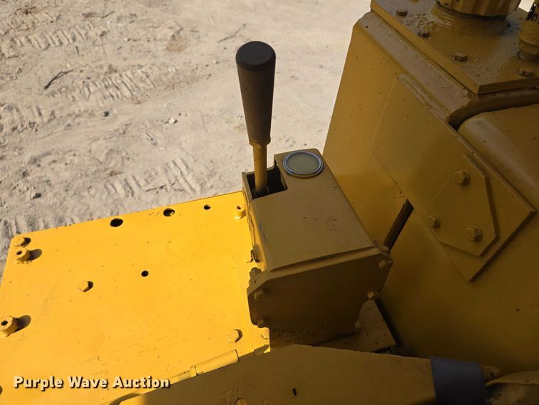 image for item EV1698 1982 Dresser TD15C dozer