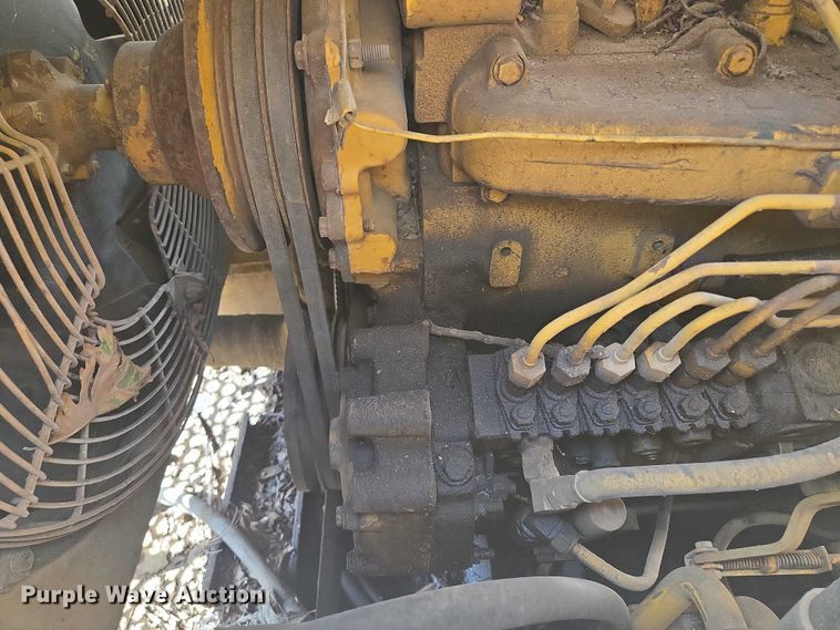 image for item EV1698 1982 Dresser TD15C dozer