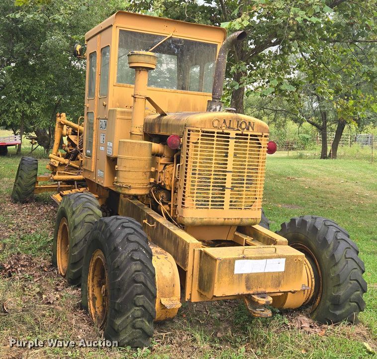 image for item EV1743 1969 Galion  118 Series B motor grader