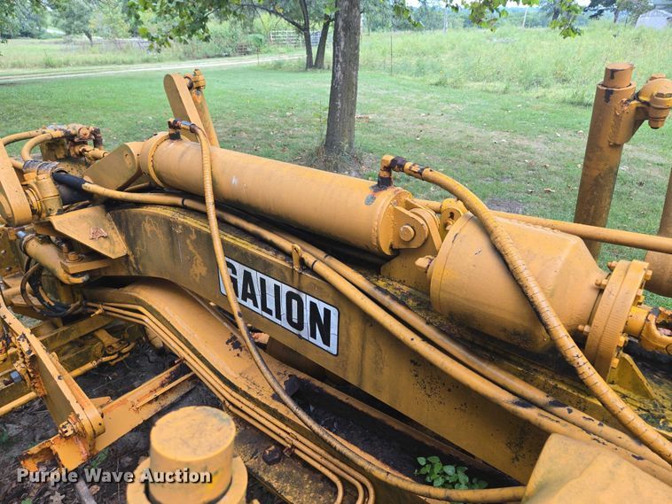 image for item EV1743 1969 Galion  118 Series B motor grader