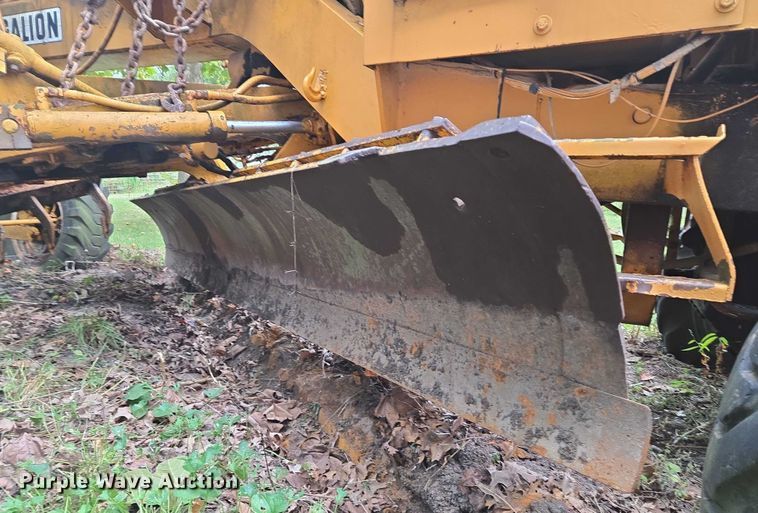 image for item EV1743 1969 Galion  118 Series B motor grader