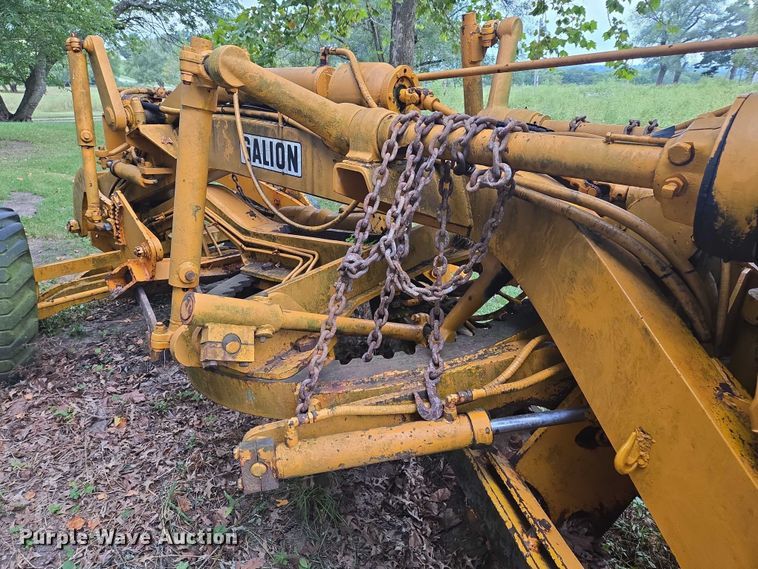 image for item EV1743 1969 Galion  118 Series B motor grader