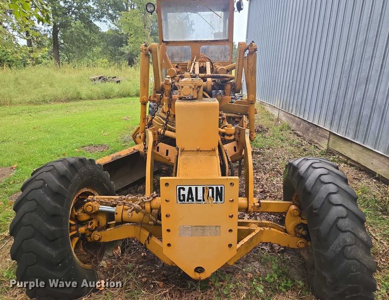 image for item EV1743 1969 Galion  118 Series B motor grader