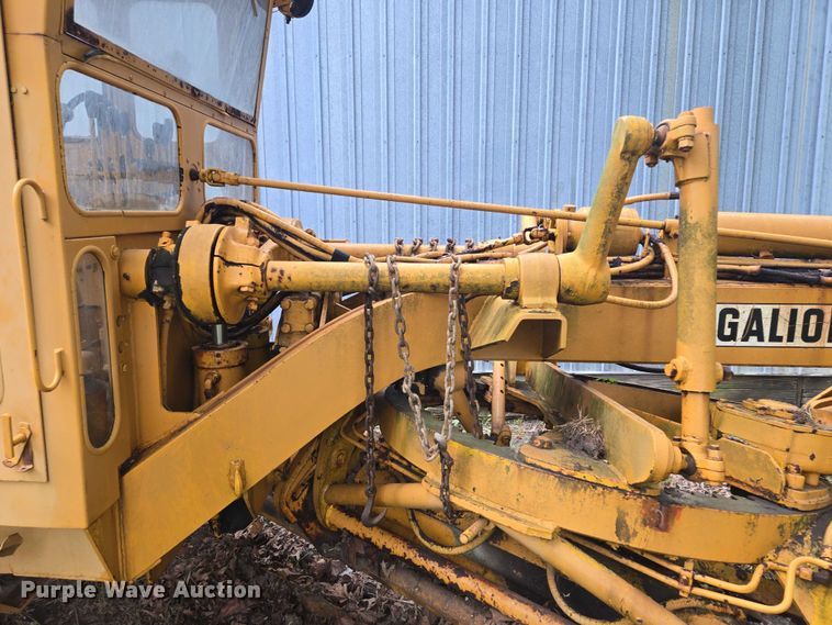 image for item EV1743 1969 Galion  118 Series B motor grader