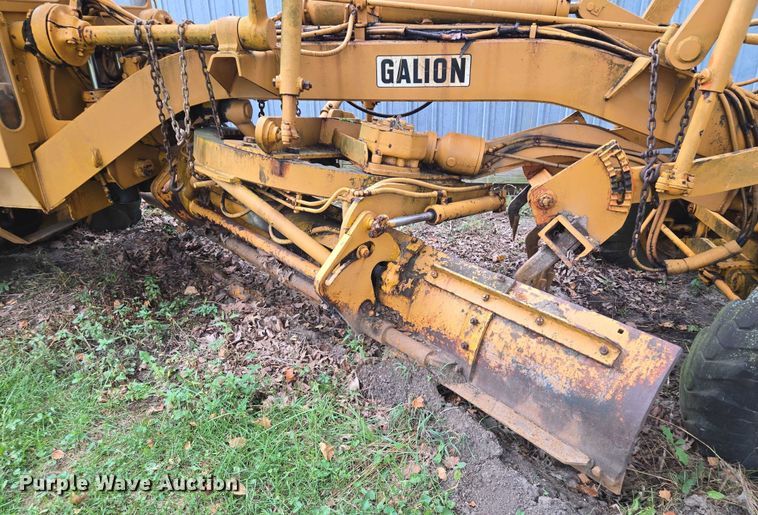 image for item EV1743 1969 Galion  118 Series B motor grader