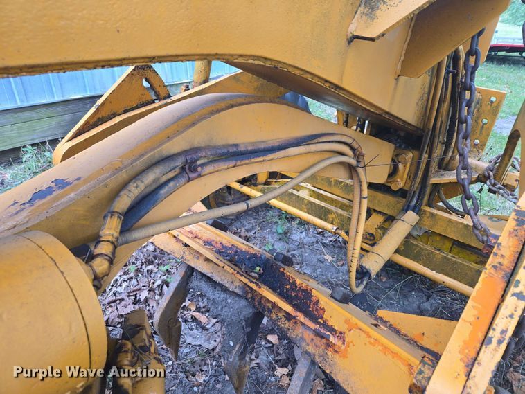 image for item EV1743 1969 Galion  118 Series B motor grader