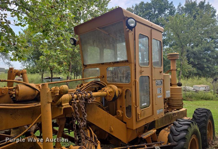 image for item EV1743 1969 Galion  118 Series B motor grader