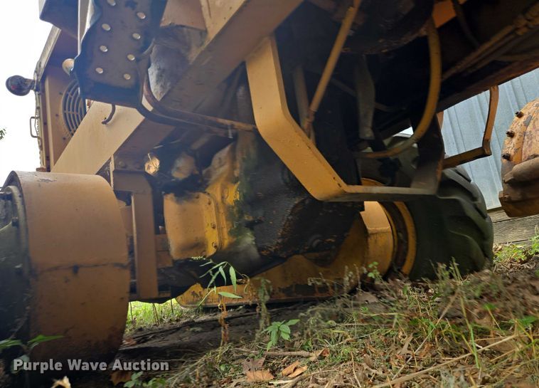 image for item EV1743 1969 Galion  118 Series B motor grader