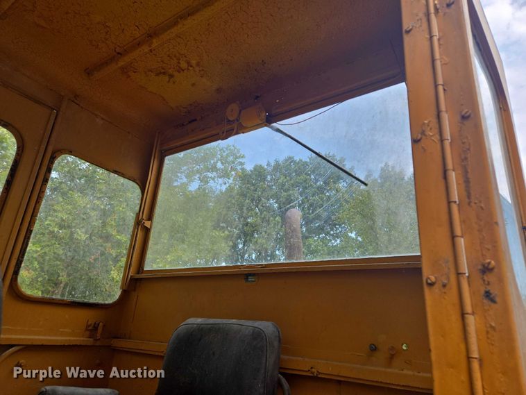 image for item EV1743 1969 Galion  118 Series B motor grader