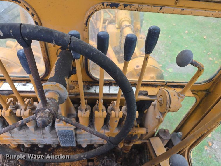 image for item EV1743 1969 Galion  118 Series B motor grader