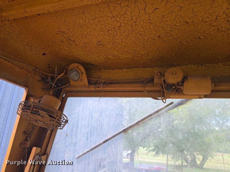 image for item EV1743 1969 Galion  118 Series B motor grader