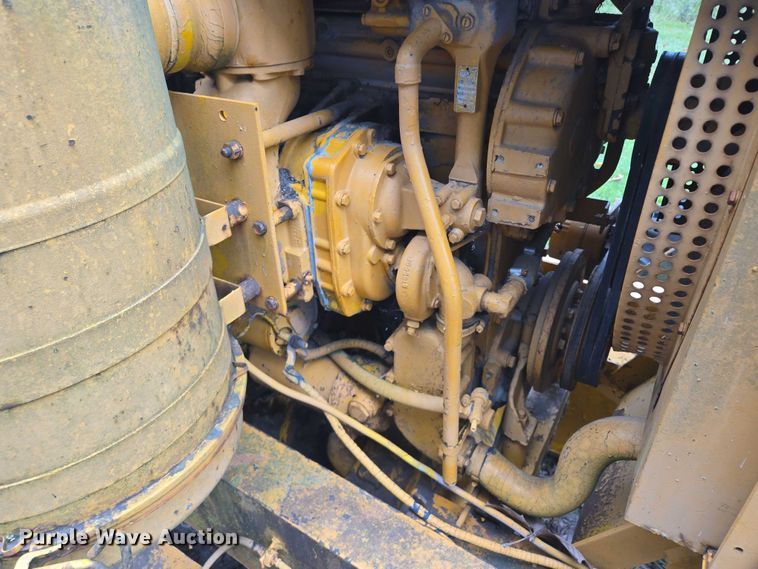 image for item EV1743 1969 Galion  118 Series B motor grader