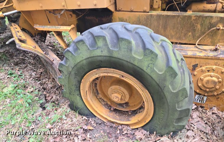 image for item EV1743 1969 Galion  118 Series B motor grader