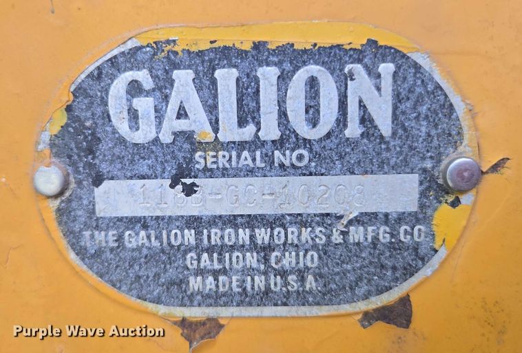 image for item EV1743 1969 Galion  118 Series B motor grader