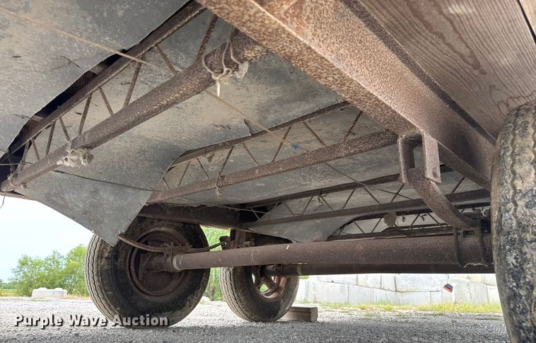 image for item EV1754 1983 Mark mobile office trailer