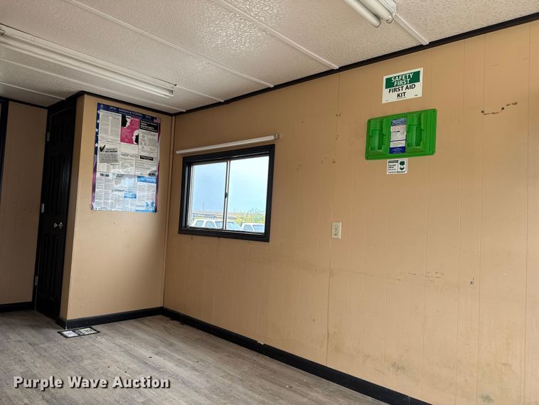 image for item EV1754 1983 Mark mobile office trailer